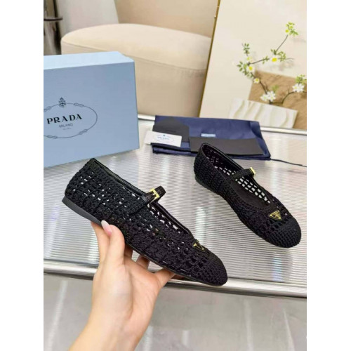 Балетки Prada