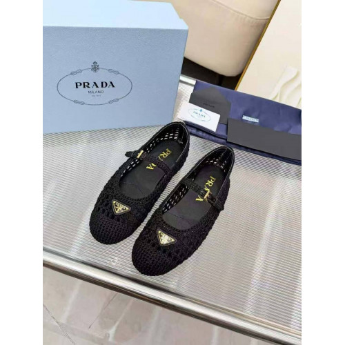 Балетки Prada