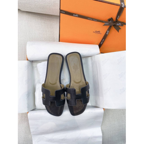 Шлепанцы Hermes