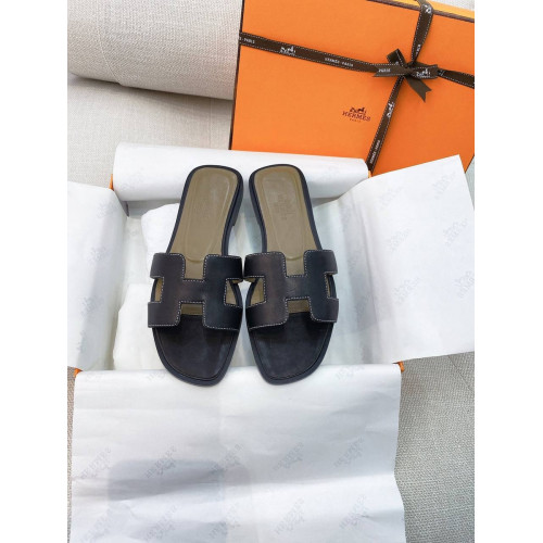 Шлепанцы Hermes