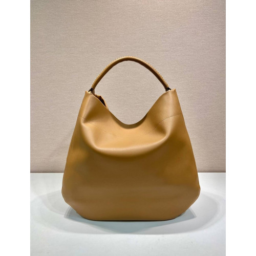 Сумка Prada