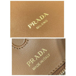 Сумка Prada