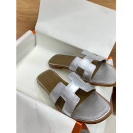 Шлепанцы Hermes