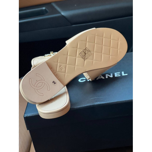 Шлепанцы Chanel