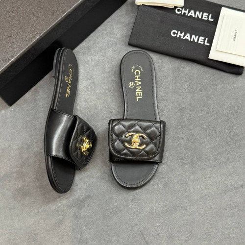 Шлепанцы Chanel