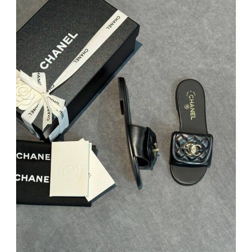 Шлепанцы Chanel