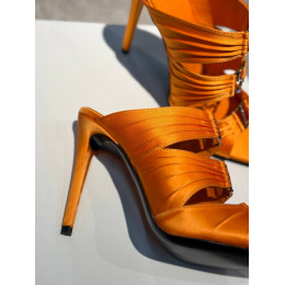 Сабо Yves Saint Laurent