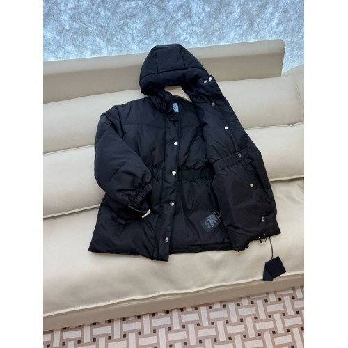 Пуховик Prada