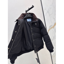 Пуховик Prada