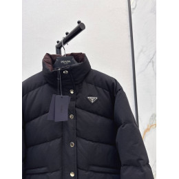 Пуховик Prada