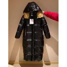 Пуховик Moncler