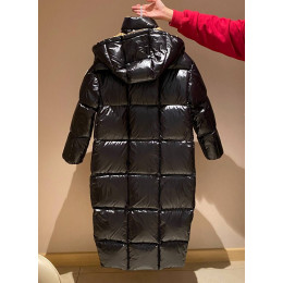 Пуховик Moncler