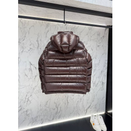 Пуховик Moncler