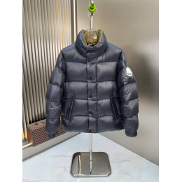 Пуховик Moncler