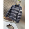 Пуховик Moncler