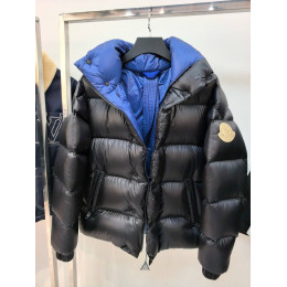 Пуховик Moncler