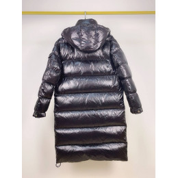 Пуховик Moncler