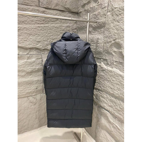 Пуховик Moncler