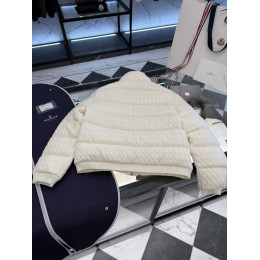Пуховик Moncler