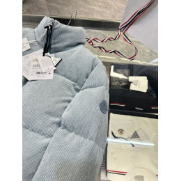 Пуховик Moncler
