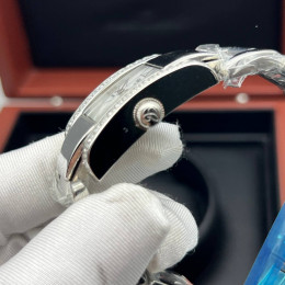 Часы Chopard