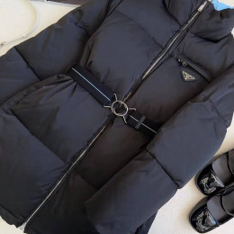 Пуховик Prada