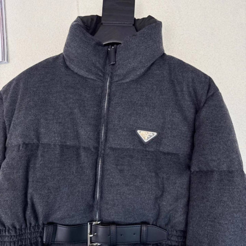 Пуховик Prada