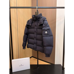 Пуховик Moncler