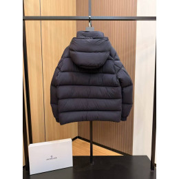 Пуховик Moncler