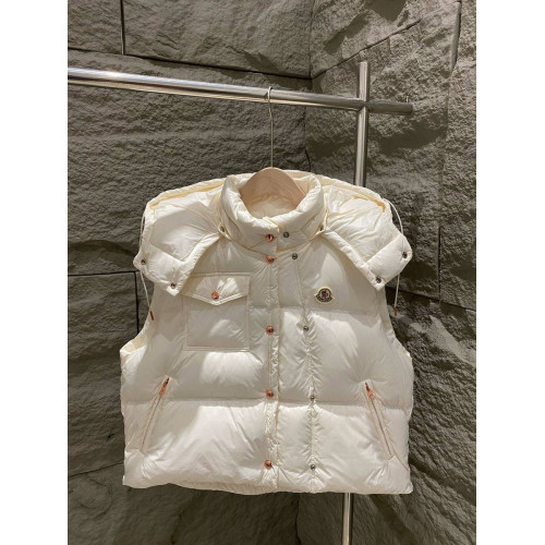Жилет Moncler