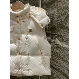 Жилет Moncler