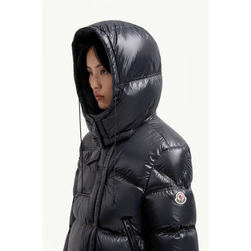 Пуховик Moncler