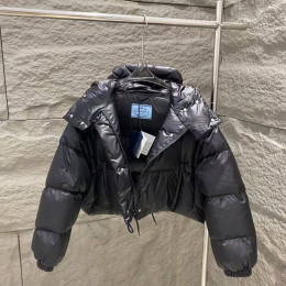 Пуховик Prada
