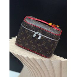 Косметичка Louis Vuitton