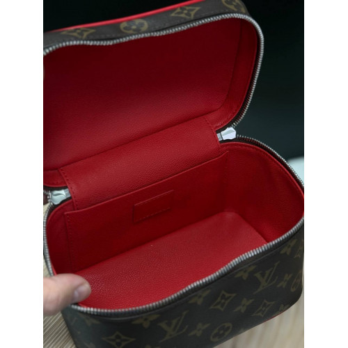 Косметичка Louis Vuitton