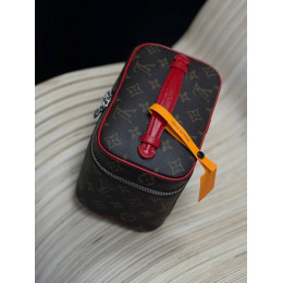 Косметичка Louis Vuitton