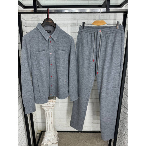 Костюм Kiton