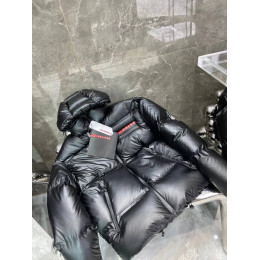 Пуховик Prada