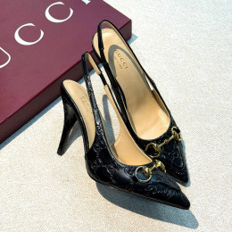 Женские туфли Gucci ZP