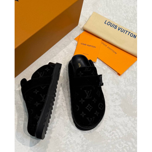 Замшевые мюли Louis Vuitton ZP