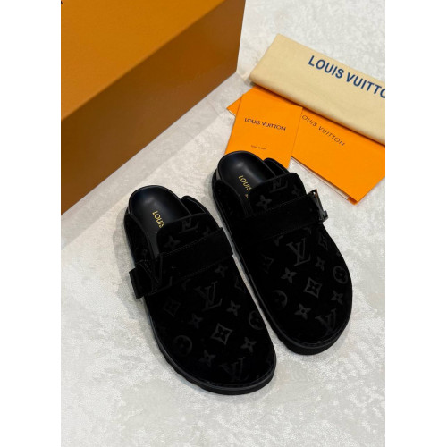Замшевые мюли Louis Vuitton ZP