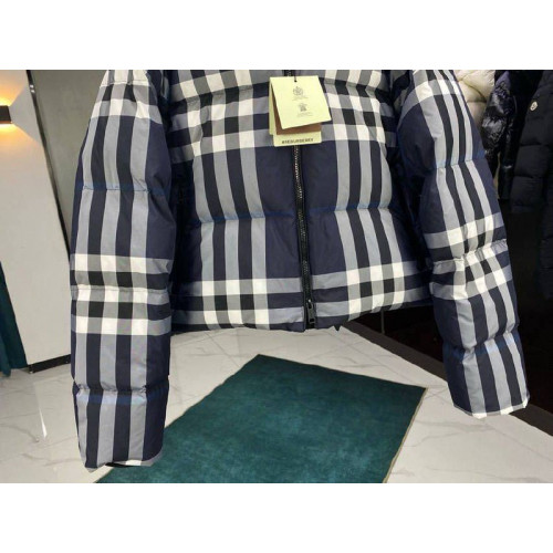 Пуховик Burberry