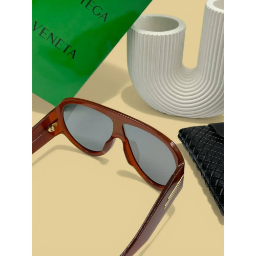 Очки Bottega Veneta