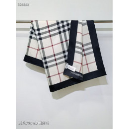 Платок Burberry