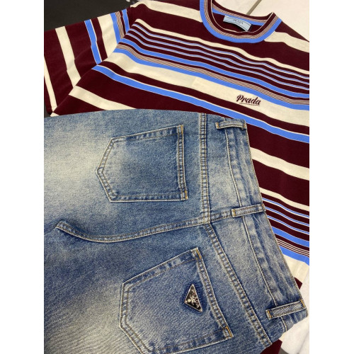 Джинсы Prada